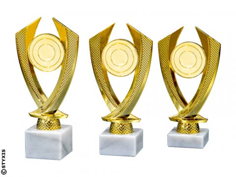 Ständerpokal "Sieger"  3 Größen Gold